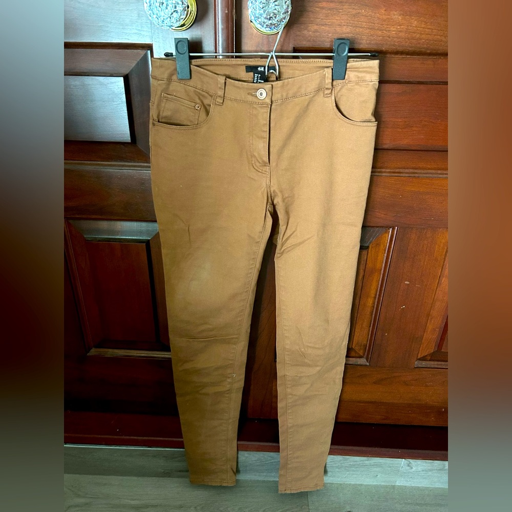 Skinny jeans brown. Great fit good condition